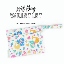 My Babblings Reusable Wet Bag Wristlet